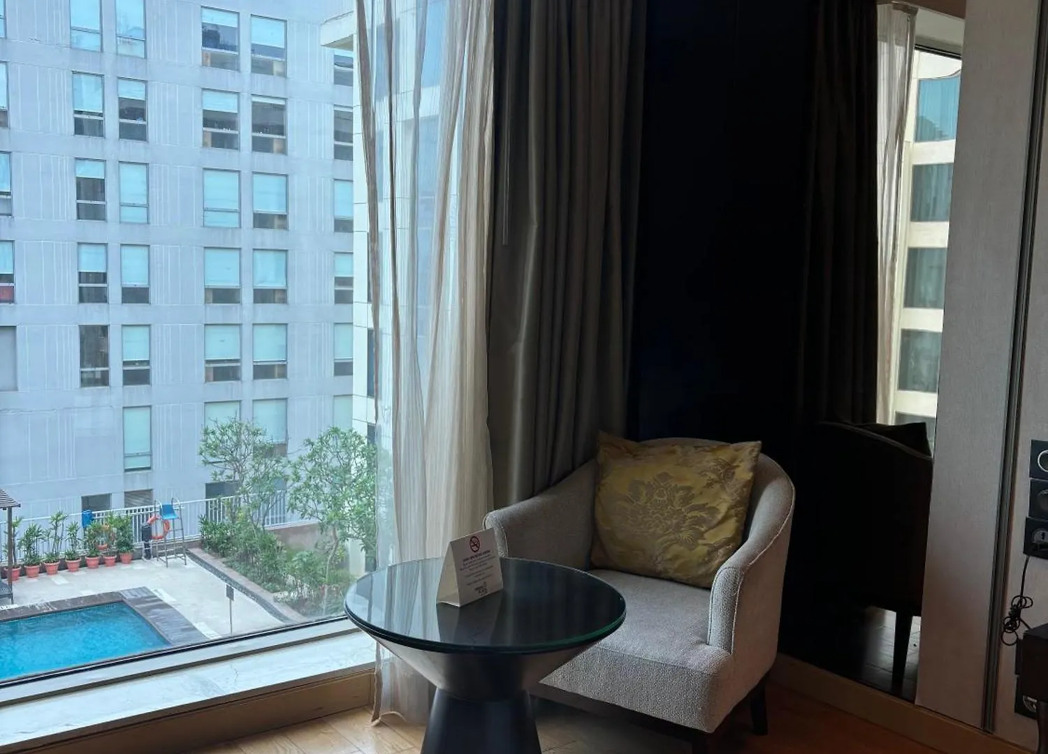 Pride Plaza Hotel, Aerocity Yeni Delhi 5*,